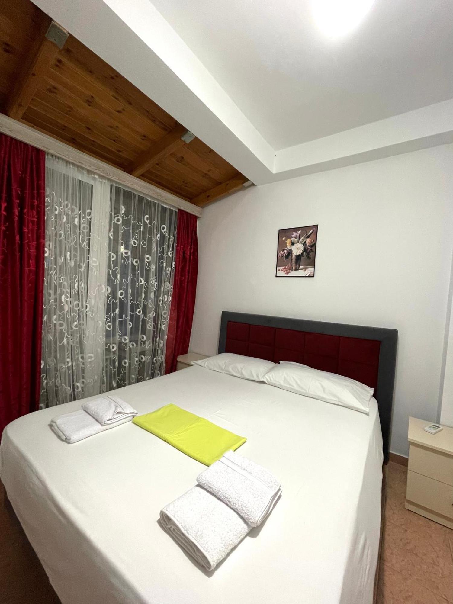 Apartments Monika Sarandë 외부 사진